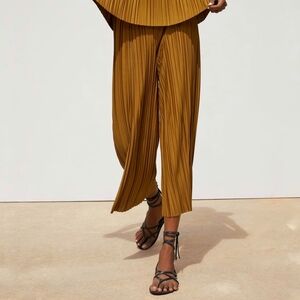 Zara Wide Leg Pleated Cropped Culottes in Bronze-Gold